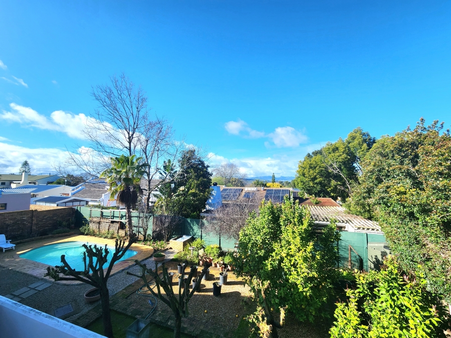 4 Bedroom Property for Sale in Panorama Western Cape